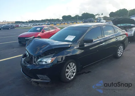 2017 Nissan Sentra S z USA, uszkodzony, nr VIN 3N1AB7AP6HY325954